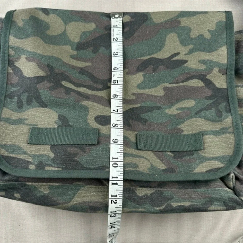 Sweetbriar Classic Messenger Bag Camo Canvas Shoulder Crossbody Laptop Bag